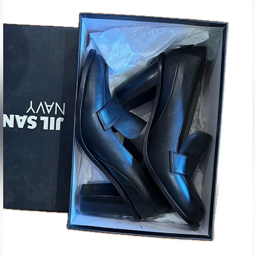 NEW IN BOX Jil Sander Navy Heeled Patent Leather Shoe